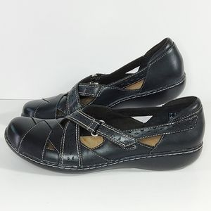 Clarks Women's Ashland Spin Q Slip-On Loafer